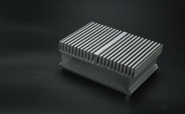 鋁合金型材散熱器表面處理